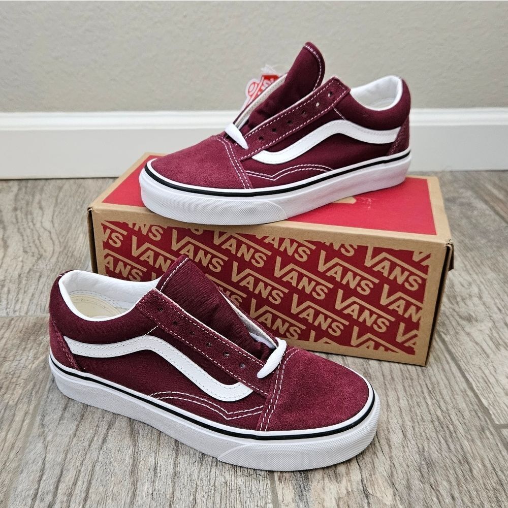 Vans Old Skool Burgundy Sneakers Size 3.5 Men and 5 Women